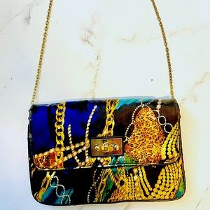 Aldo Clutch